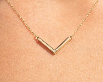 14k Solid Gold Chevron Necklace: Dainty V-Necklace for Women