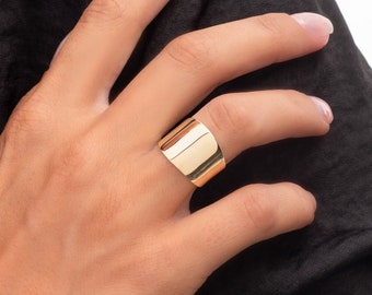 14k Solid Gold Plain Ring | Minimal Dome Ring | Flat Signet Ring | Pinky Wide Ring | Gold Bold Ring | Chunky Mirror Ring | Dainty Gold Ring