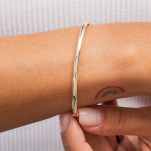 14k Gold Classic Bracelet, 3.5mm Bangle Bracelet, Engraved Bracelet, Oval Gold Bangle, Stackable Bracelet, Custom Bangle, Gift for Women