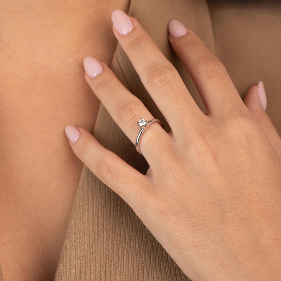 14K Solid Gold Solitaire Cubic Zirconia Engagement Ring • Round Cut ...