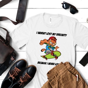 Garfield  Never Lose Essential Gift T-Shirt, Long Sleeve, Sweatshirt, Hoodie, Tank Top