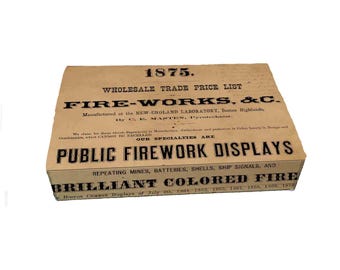 Proyecto de caja imprimible con motivos de fuegos artificiales para el 4 de julio, ideal para manualidades vintage. Descarga digital.