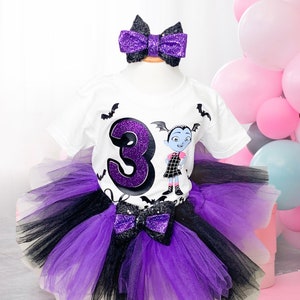 tutus vampirina