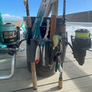 Fishing Pole Holder for Yeti LoadOut Bucket
