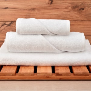 Bath Towel Set in White, Linen Terry Towels. Set of Bath Towel, Hand Towel and Guest Towel, Luxury Towels in Linen-Cotton Italian Textile