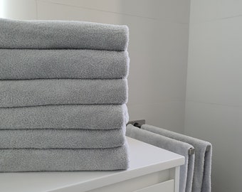 Organic Cotton Bath Towel Set. Organic Bath Set in Light Gray.