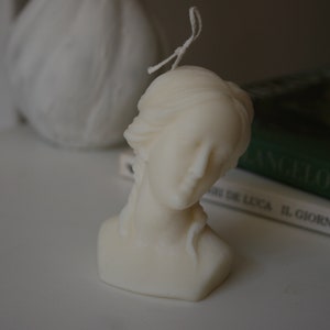 White scented Venus candle Female bust candle Soy wax sculpture candle image 7