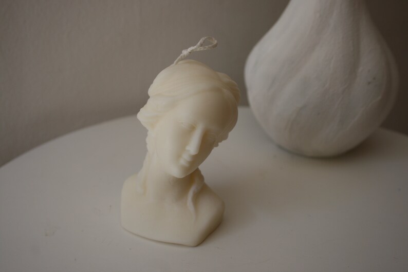 White scented Venus candle Female bust candle Soy wax sculpture candle image 9