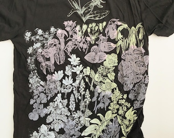 Camiseta mediana única en su tipo, talla 36