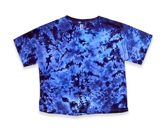 Sapphire Tie Dye Crop Top - Blue and Indigo Crystal Dye Shirt, Handmade Festival Outfit