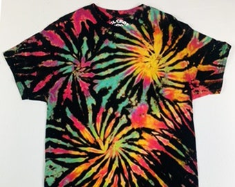 Triple Spiral Reverse Dye T-Shirt - Vibrant & Unique - 1 of 1 - Size Large