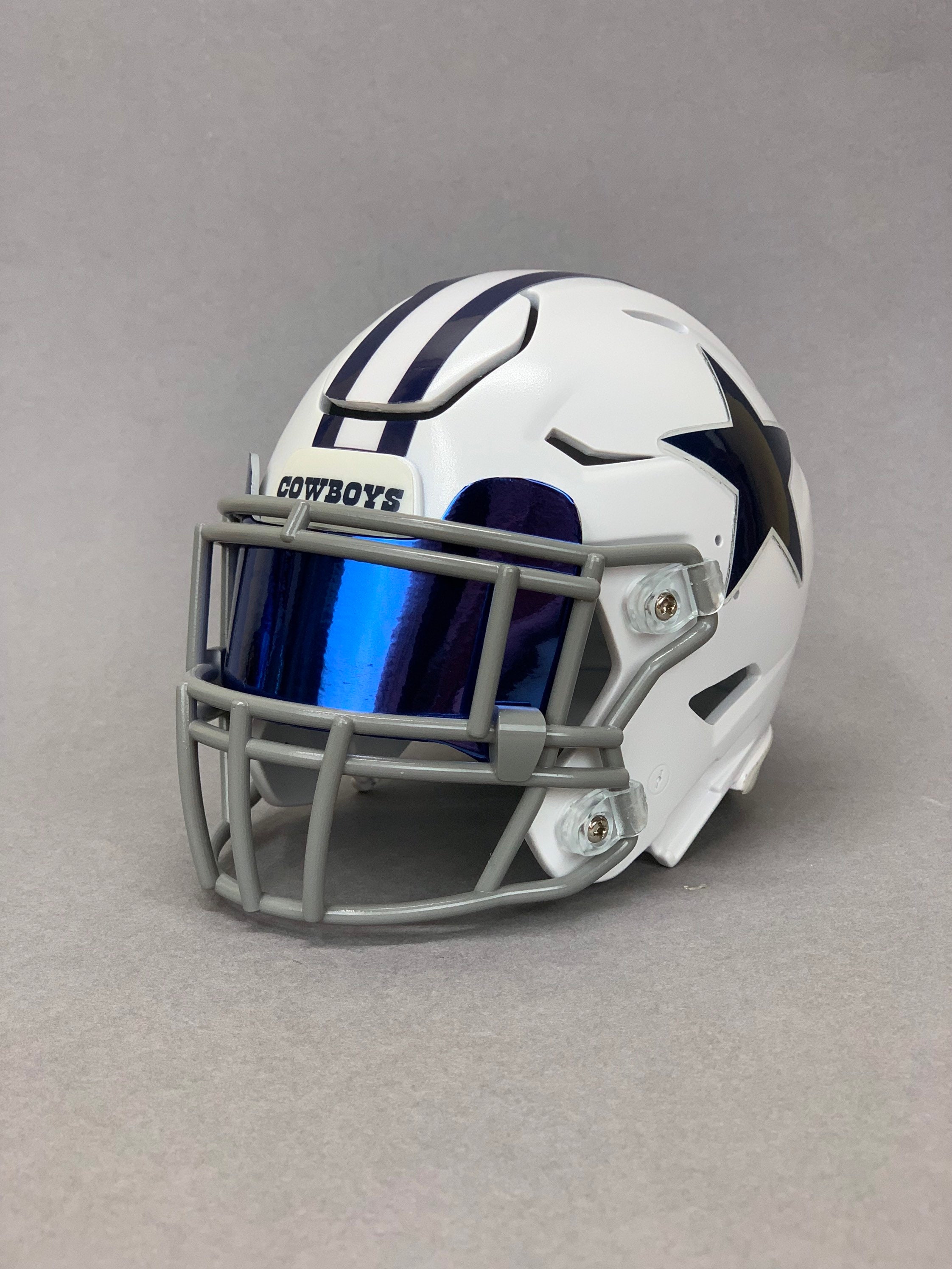 Dallas Cowboys Introduce White Throwback Helmet for Thanksgiving