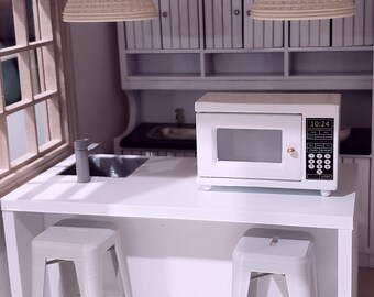 1:12 Dollhouse Microwave