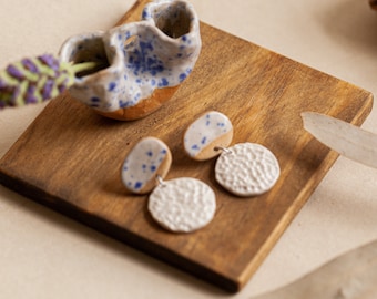 Pendientes colgantes inspirados en la naturaleza del mar de coral / Joyas hechas a mano / Pendientes / Ligero / Regalo para ella / Arcilla australiana hipoalergénica larga