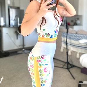 Small World Leggings with pockets