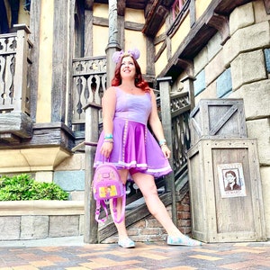 Vestido skater inspirado en Rapunzel imagen 1