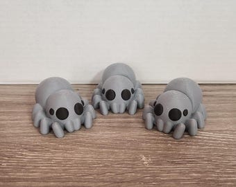 3D Printed Articulated Spider | Flexible Halloween Toy | Creepy Crawly Desk Fidget | Spooky Gift