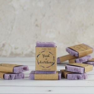 Mini bomboniere di sapone alla lavanda Regali di sapone fatto a mano Saponi profumati personalizzati Bomboniere di sapone vegano Sapone alla lavanda Matrimonio alla lavanda Regalo per gli ospiti
