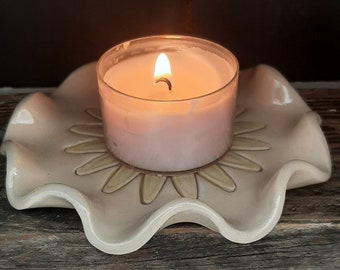 Ceramic Daffodil Tealight Dish
