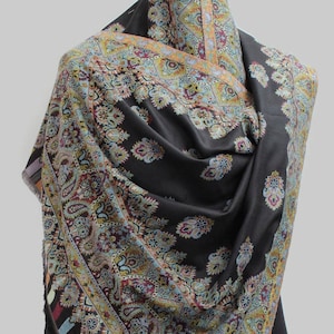 Beautiful Black Kashmiri Kanni Weave Cashmere Stole, Wrap (28x80 inches)