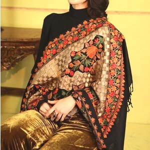 Elegant Embroidered Cashmere Pashmina Stole, Woolmark Certified