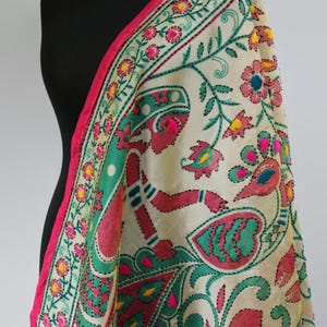 Mughal Darbar Phulkari Dupatta Seide / Hand bestickt / Festliche Hochzeit Dupatta / Floraler Schal Bild 4