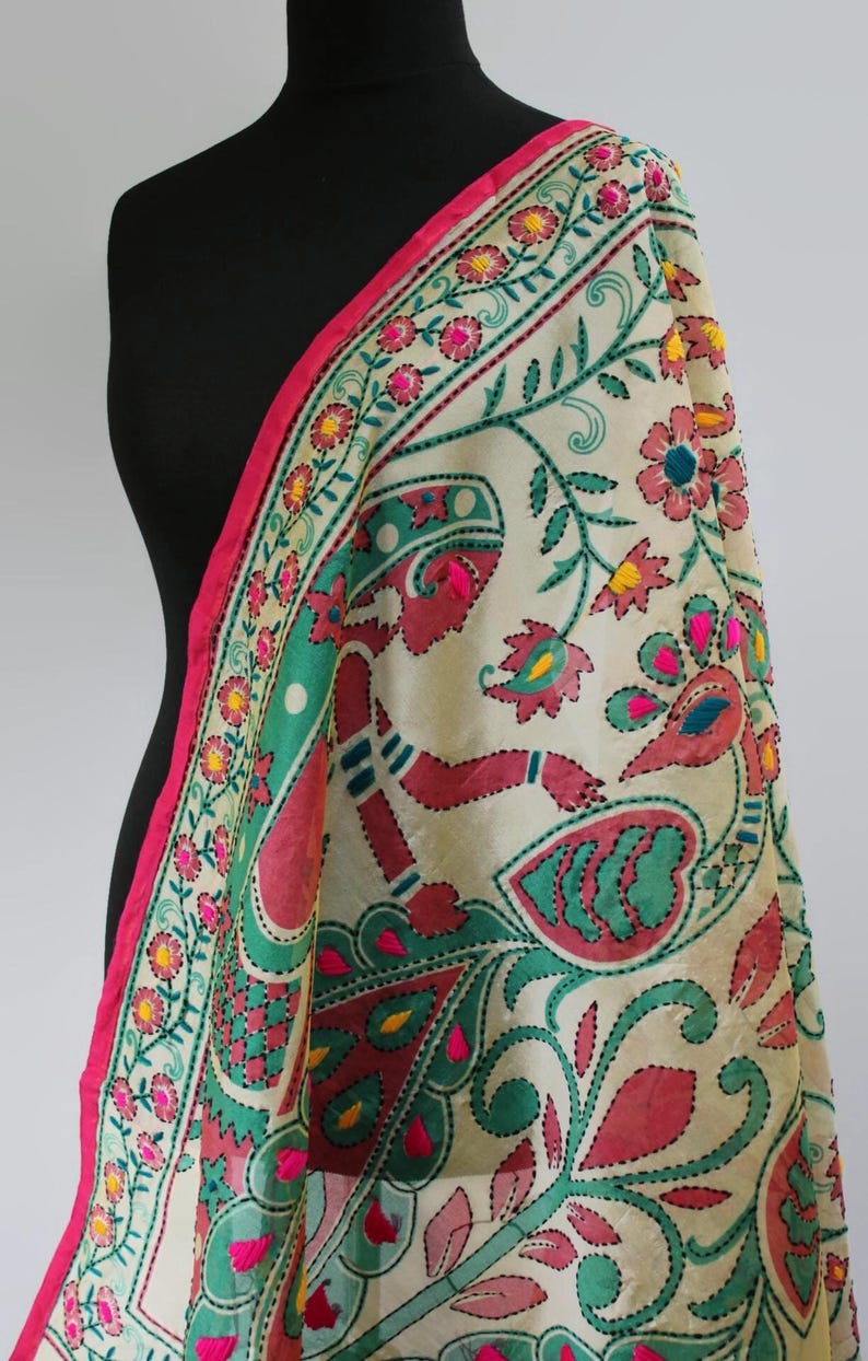 Mughal Darbar Phulkari Dupatta Seide / Hand bestickt / Festliche Hochzeit Dupatta / Floraler Schal Bild 4