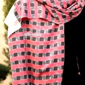 Hand Woven Scarf, Fine Wool, Muffler, Soft And Light Weight- unisex