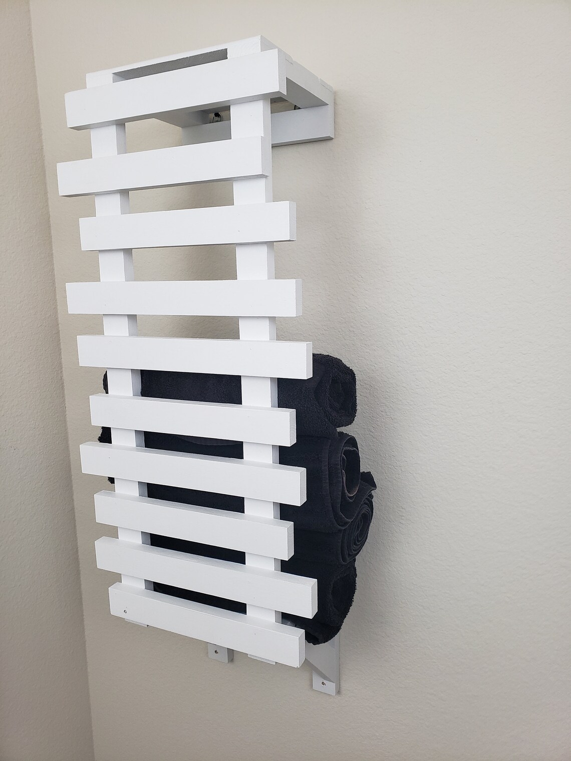 Wall Blanket Holder Weathered Quilt Holder Blanket Rack Etsy