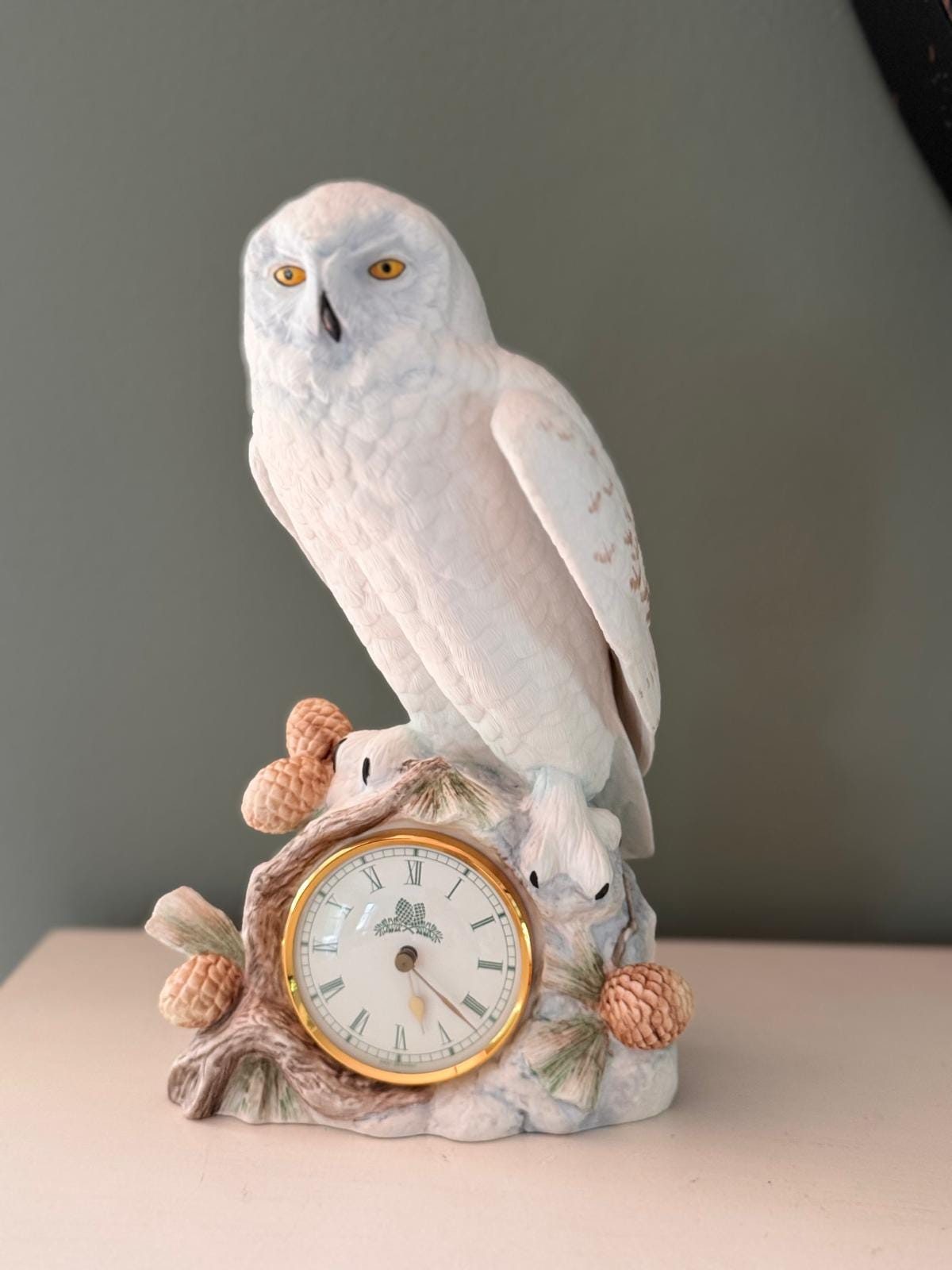 1990 the Snowy Owl Fine Porcelain Clock Franklin Mint Raymond