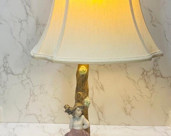 Vintage LLADRO NAO Table Lamp From