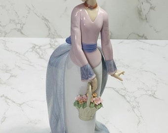 Lladro #7622 Basket of Love Woman Basket Flowers