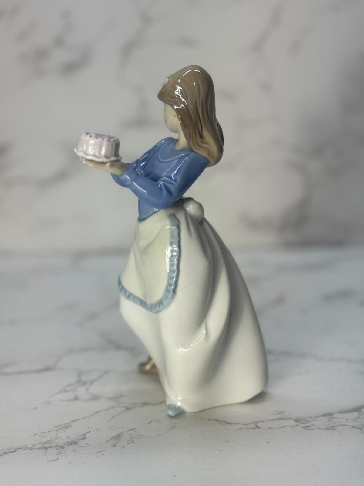 Vintage Lladro Nao 1045 