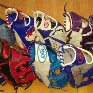 Custom Baseball & Softball Glove