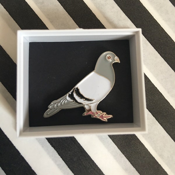 The wee pigeon in a box ,Shelf Ornament, Kawaii Keepsake, Feelgood Gift, Pocket hug, Missing You Gift, Quirky Gift, Unique Gift, Cute