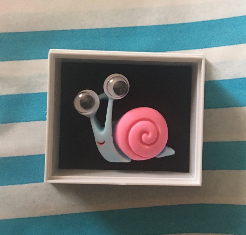 cute gift The wee snail in a box pocket hug kawaii keepsakes Shelf ornament unique little gift