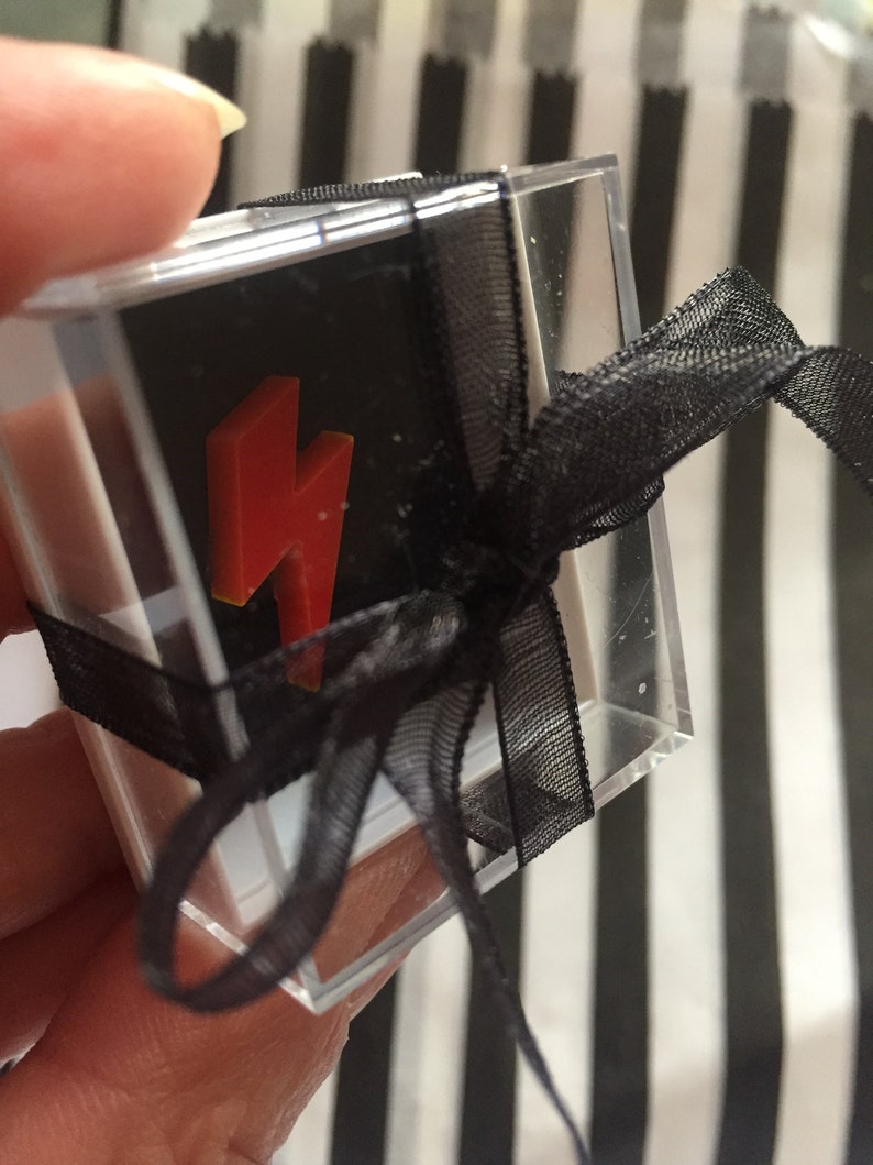 Pocket hug Kawaii Keepsake The wee Ziggy Stardust in a box Unique Gift Missing You Gift Quirky Gift Shelf Ornament Feelgood Gift