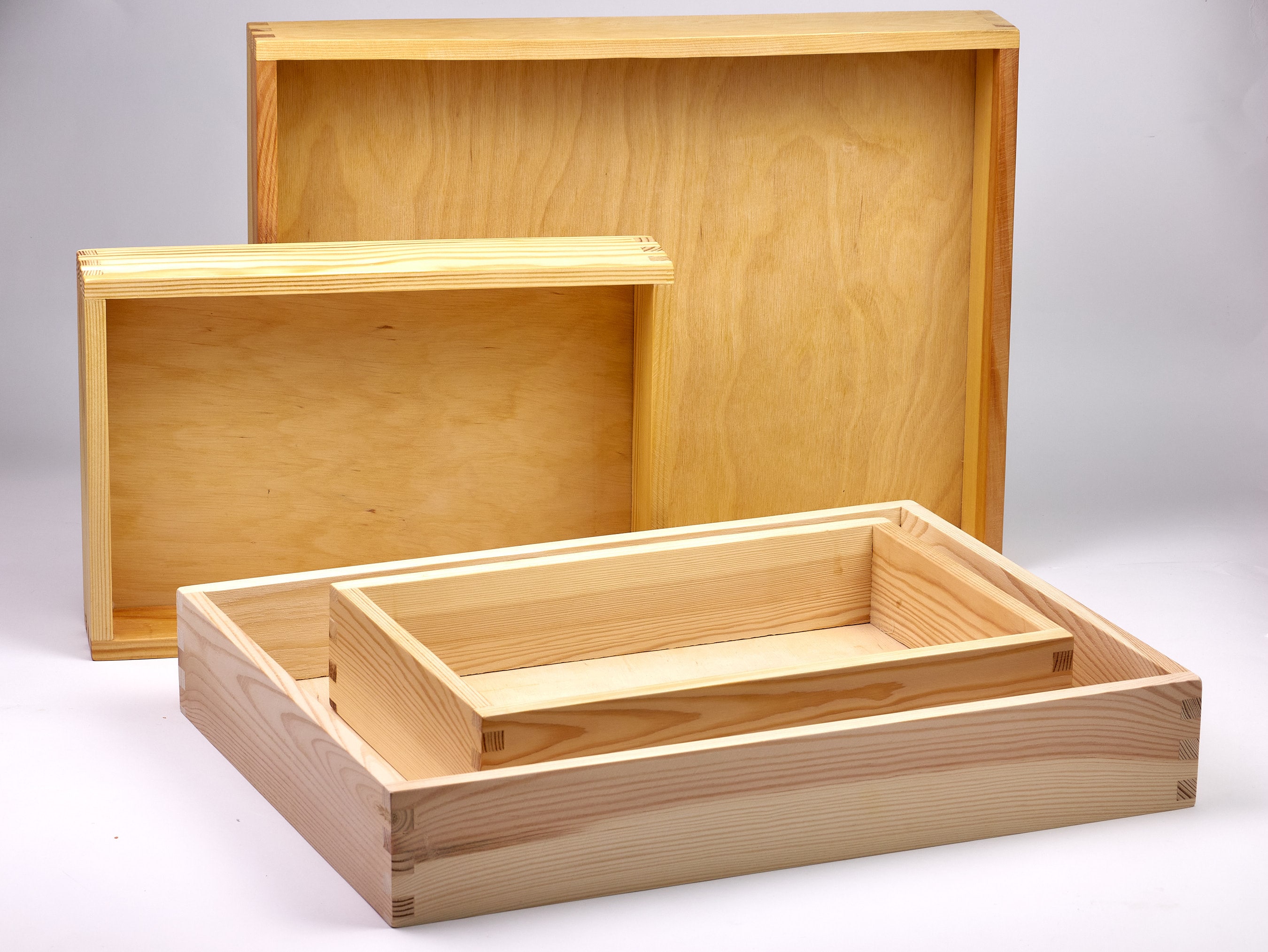 Montessori sorting tray with 10 sections, small variation – THREEWOOD