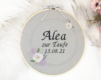Personalized gift for baptism, personalized embroidery frame baptism, baptismal gift girl flower wreath, wreath for baptism, decoration baptism