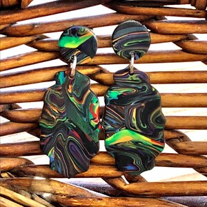 LGBT Pride Swirl Earrings - Polymer Clay - Fast Shipping - Lightweight - Statement Earrings - Pride Flag Earrings - Lesbian Earrings