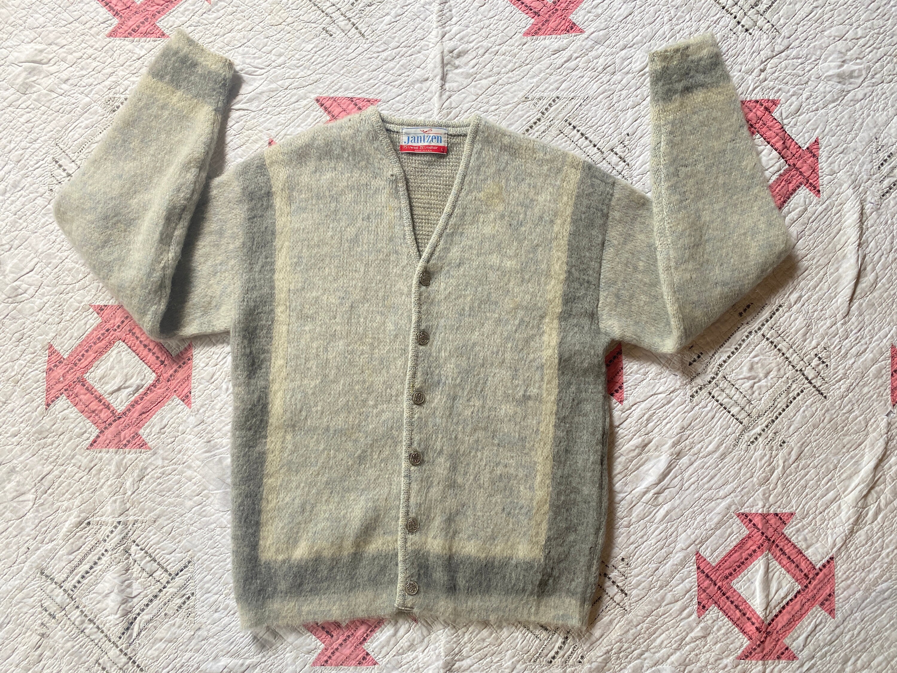 EXPOVINTAGE Vintage 1960s Jantzen Wool and Mohair Cardigan