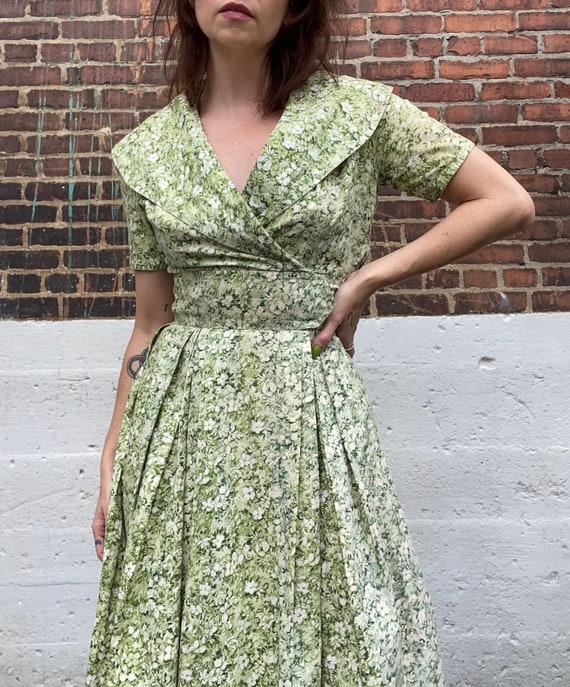 Vintage 1950s Green Floral Cotton Day Dress Etsy