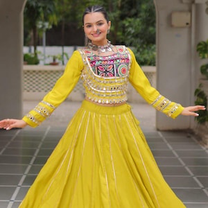 Navratri Special Traditional Roman Febric Navratri Gown For Women Kutchi Work Long Sleeves Multicolor Garba Gown For Girls 6 Mtr Flair