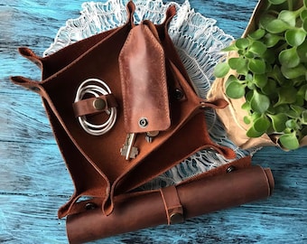 Personalized Leather Dice Tray: Handmade DND Gaming