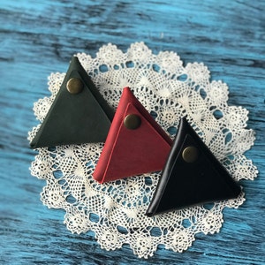 Personalized Leather Triangle Coin Purse: Minimalist Wallet