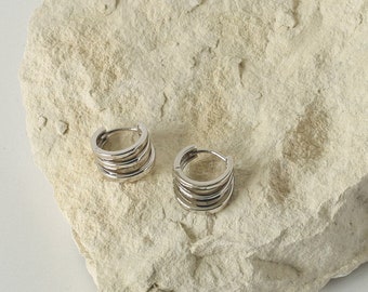 Bella Trio Hoops in Silver  | Beautiful 100% Sterling Sliver Jewellery | Retro Stacked Hoop Earrings | Art Deco Design Trio of Hoops