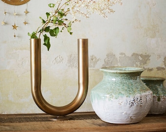 Matt Gold | U Shaped | Metal Vase | Dried flowers | Decorative Tablewear | Pampas Holder | Wedding Centrepiece | Organic Art Vase | Modern