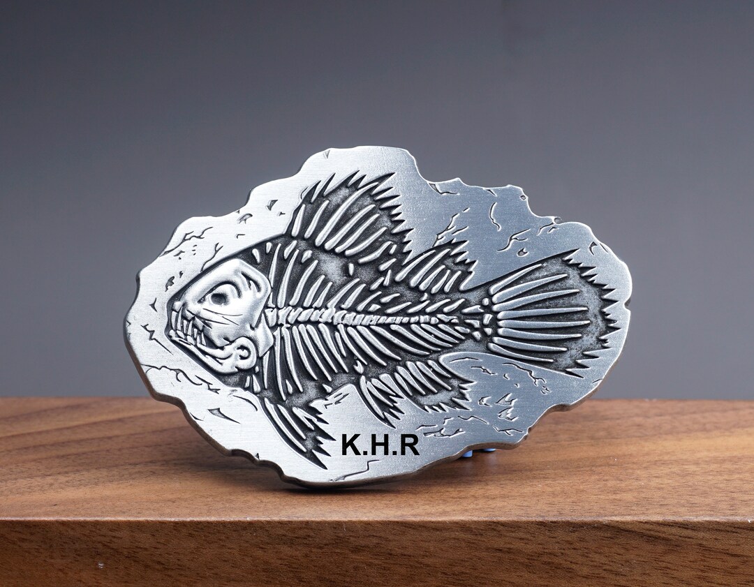 Personalized Fish BELT BUCKLE With Initials Engraved, Custom Monogram