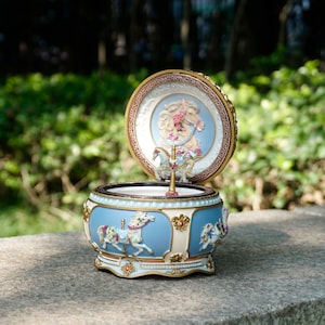 Personalized Carousel Horse Music Box with engraved, howls moving castle music box, Christmas gift