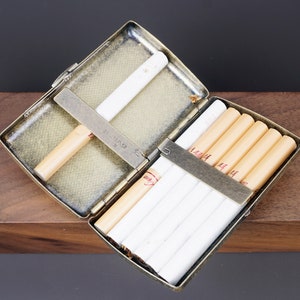 Étui à cigarettes personnalisé en laiton gravé pour 12 cigarettes, boîte à cigarettes, porte-cigarette en métal, cadeau père, cadeau pour lui/elle image 4